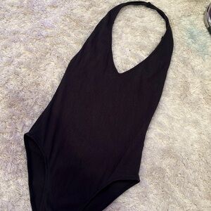 URBAN OUTFITTERS black ribbed bodysuit